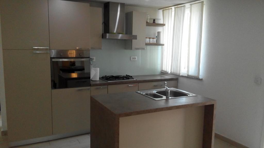 Holiday Home Marsan Пула Экстерьер фото